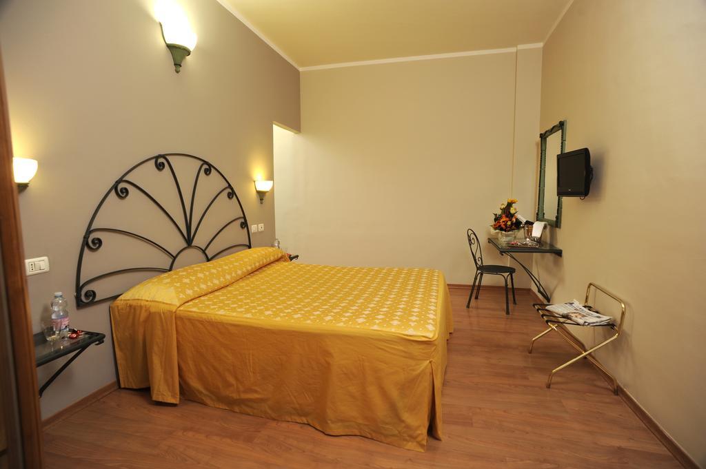 Hotel Europa Reggello Quarto foto