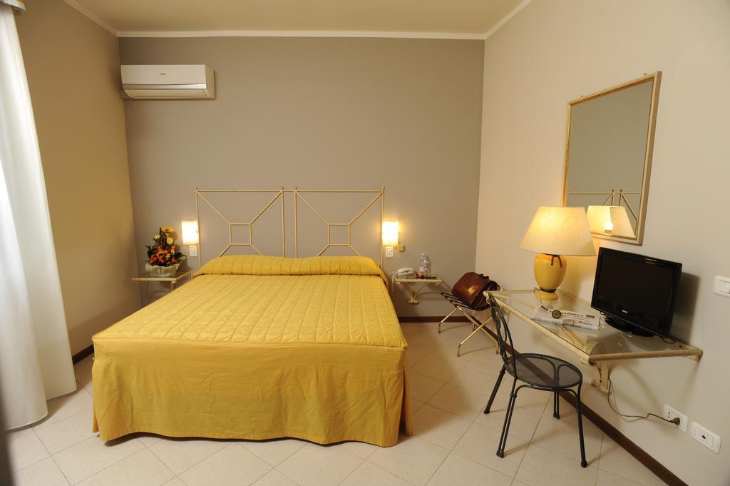 Hotel Europa Reggello Quarto foto